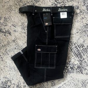 Dickies Women's Relaxed Fit Contrast Stitch Cropped Cargo Pants